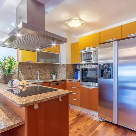 Apart-rent Duplex Port Grec 5º 0172 Apartment *